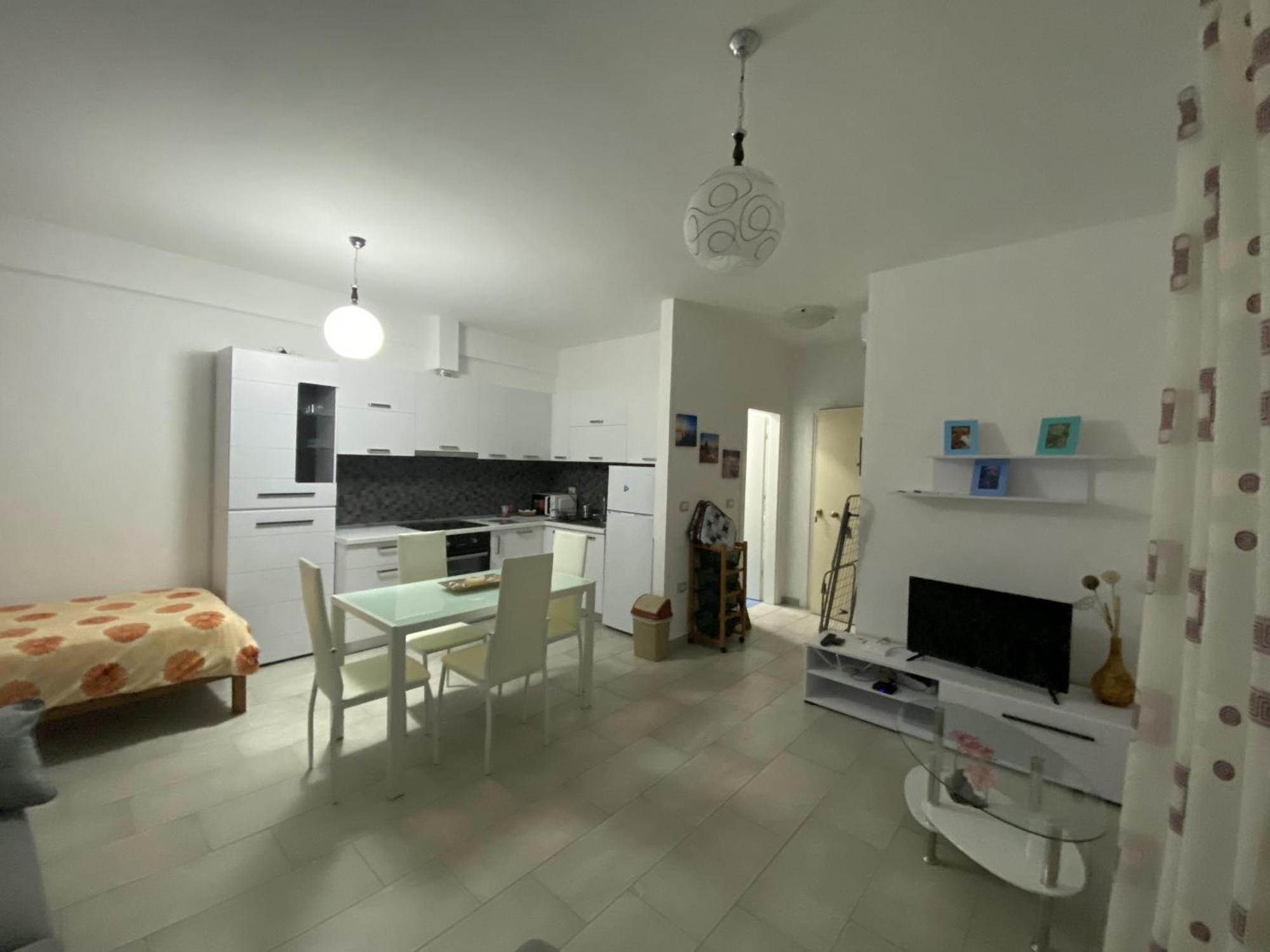 Aquamarine Apartments 1, Влёра Экстерьер фото