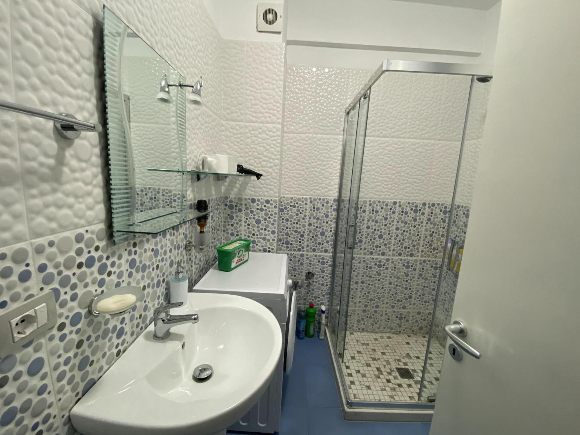 Aquamarine Apartments 1, Влёра Экстерьер фото