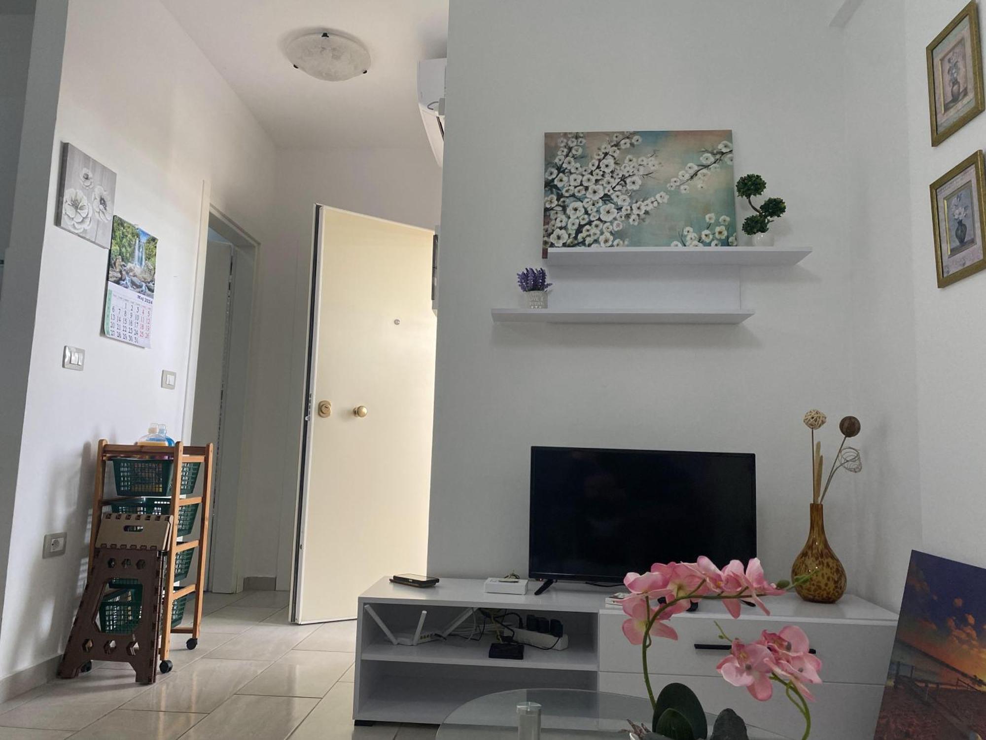 Aquamarine Apartments 1, Влёра Экстерьер фото