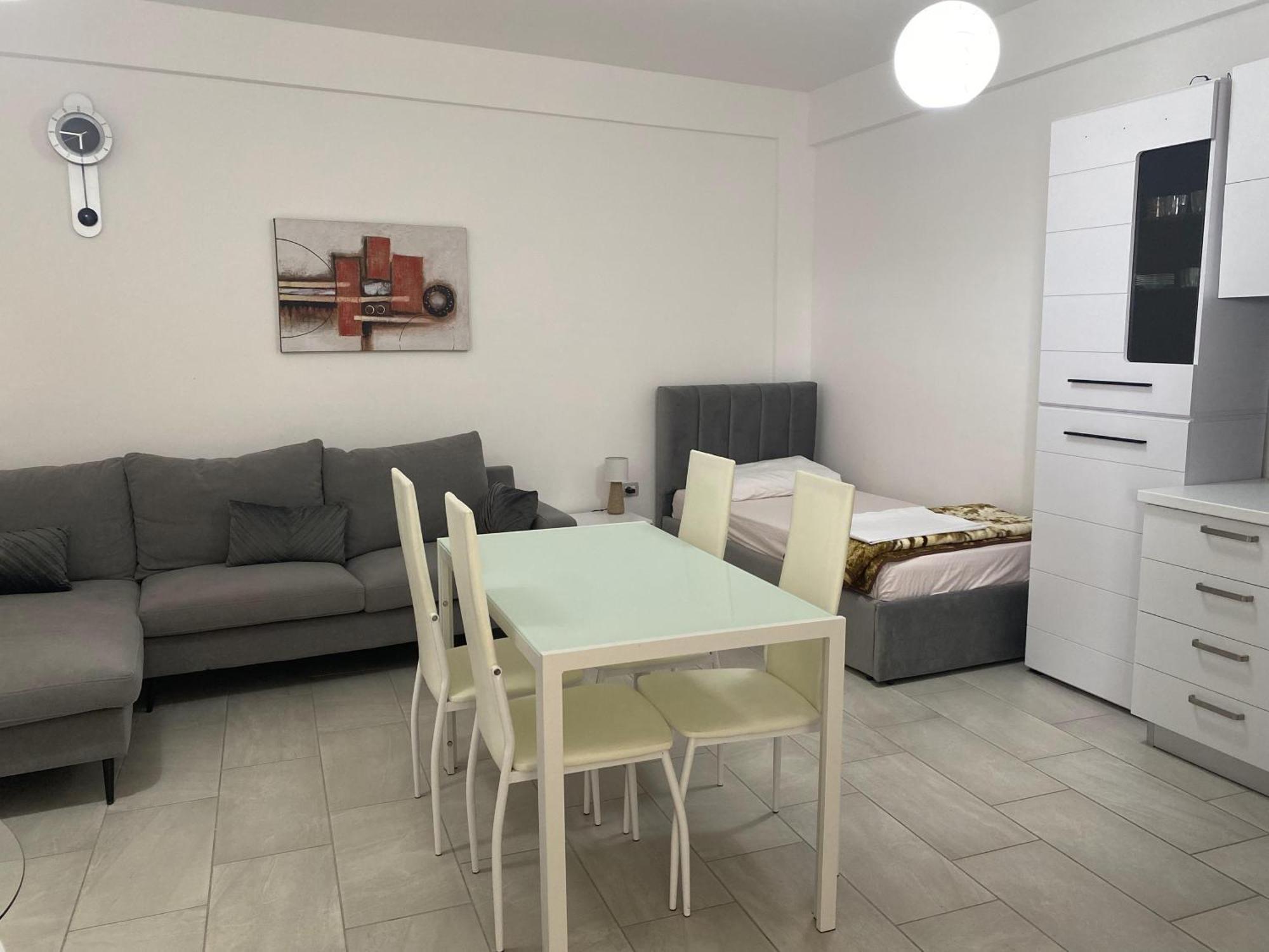 Aquamarine Apartments 1, Влёра Экстерьер фото